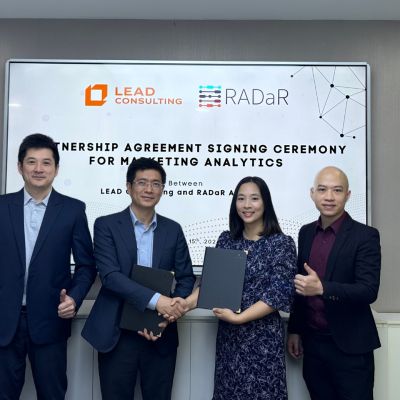 Lễ ký kết hợp tác giữa Lead Consulting và RADaR Analytics